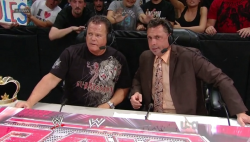 WWE Monday Night RAW Supershow (2012)