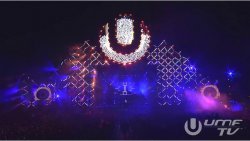 Armin van Buuren - Ultra Music Festival (2013)